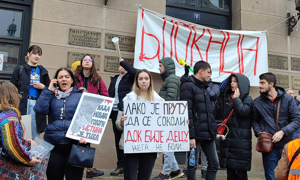Saopštenje povodom talasa otpuštanja prosvetnih radnika i radnica